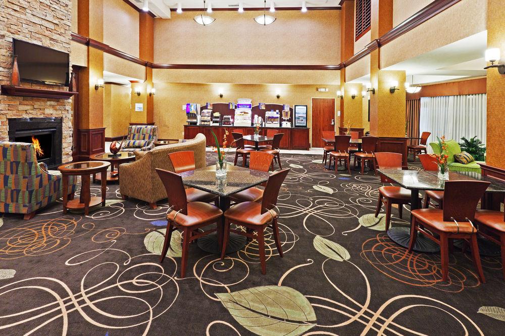 Holiday Inn Express & Suites Poteau By Ihg Eksteriør bilde
