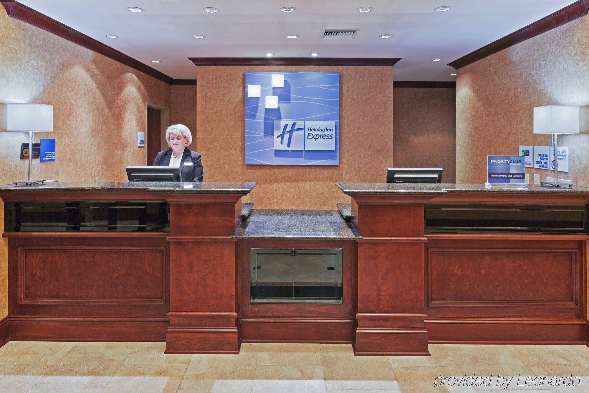 Holiday Inn Express & Suites Poteau By Ihg Eksteriør bilde